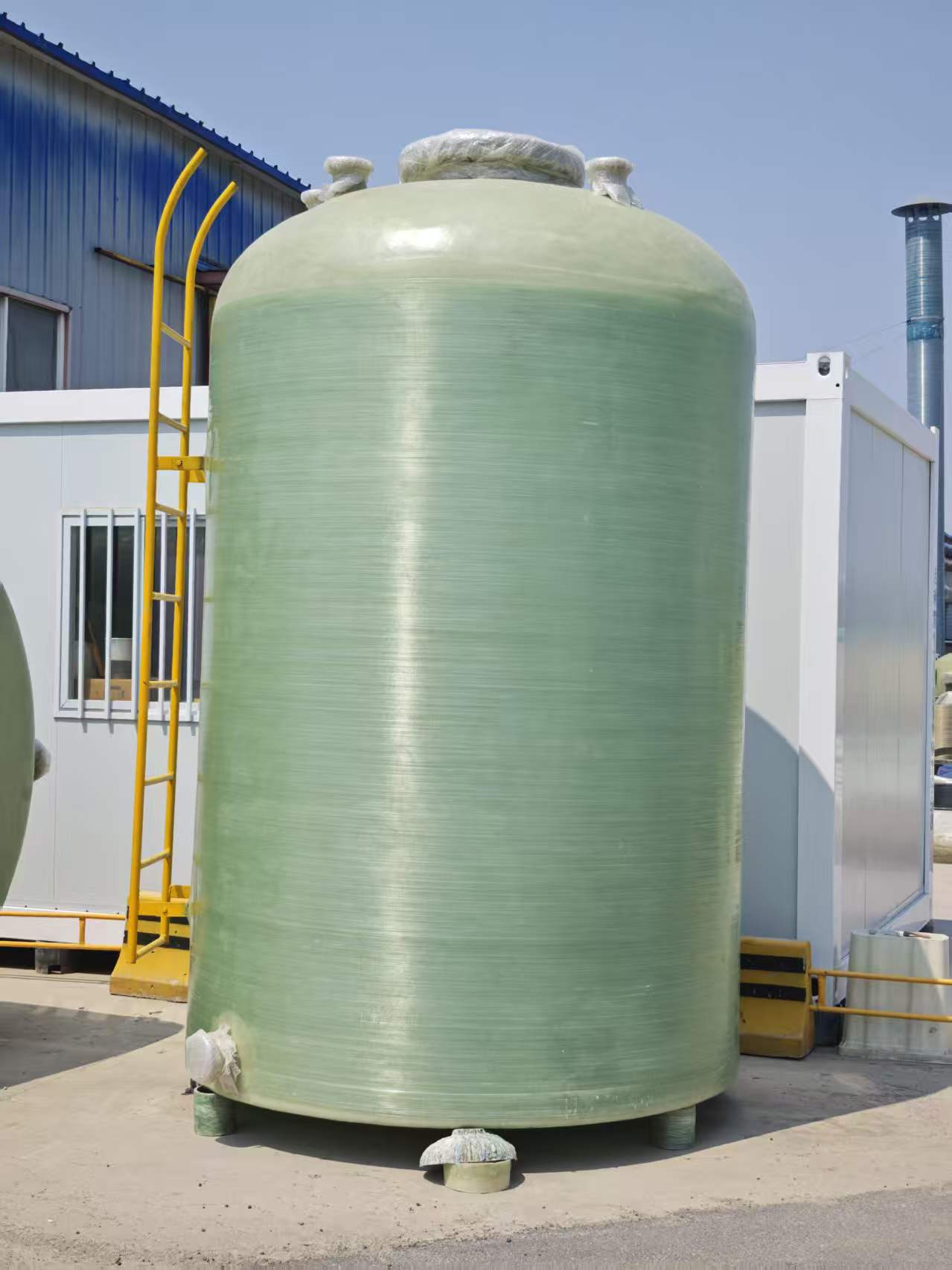 FRP filter tank